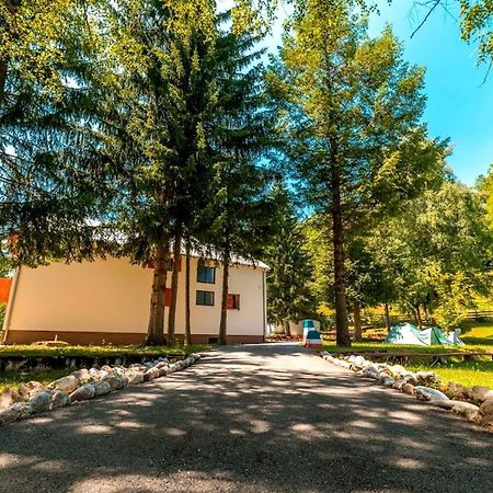 Hostel Mojan Andrijevica Exterior photo